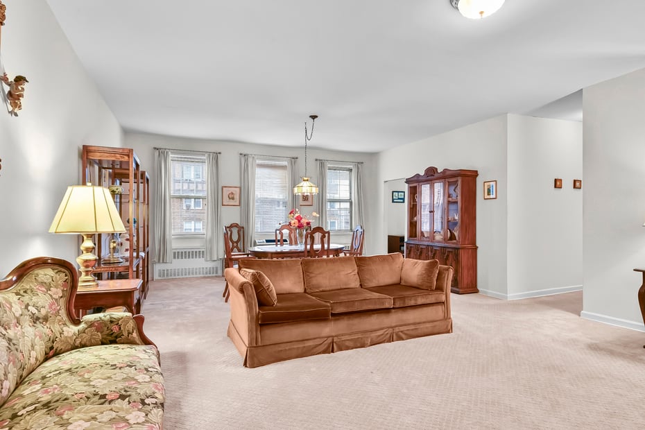 16 N Chatsworth Avenue  #45 Photo 6