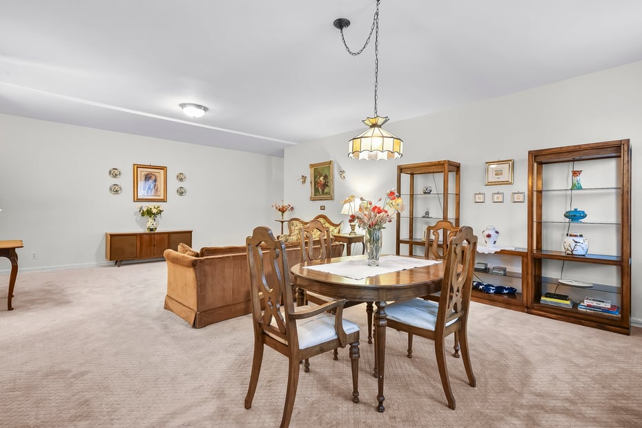 16 N Chatsworth Avenue  #45 Photo 11