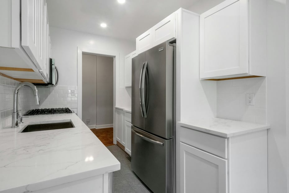300 S Broadway  #1 L Photo 6
