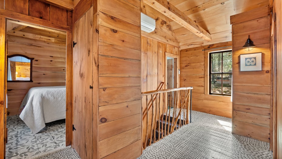 7 Lawrence Ave Photo 14