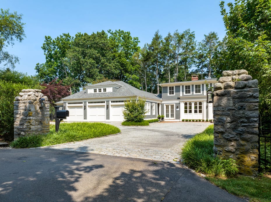 7 Dickinson Lane Photo 37