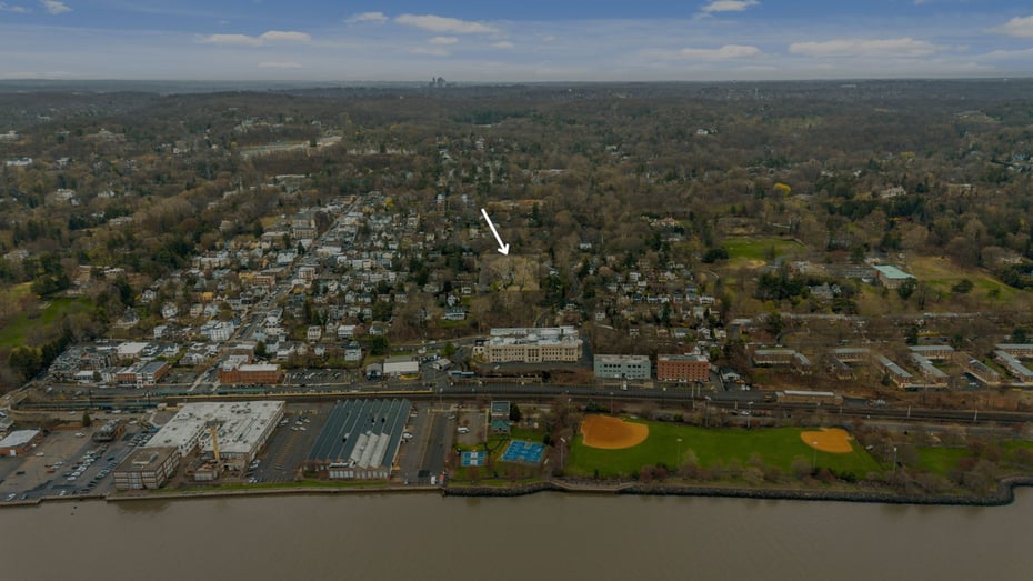 14 Barney Park Photo 44