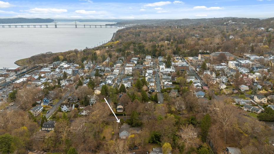 14 Barney Park Photo 41