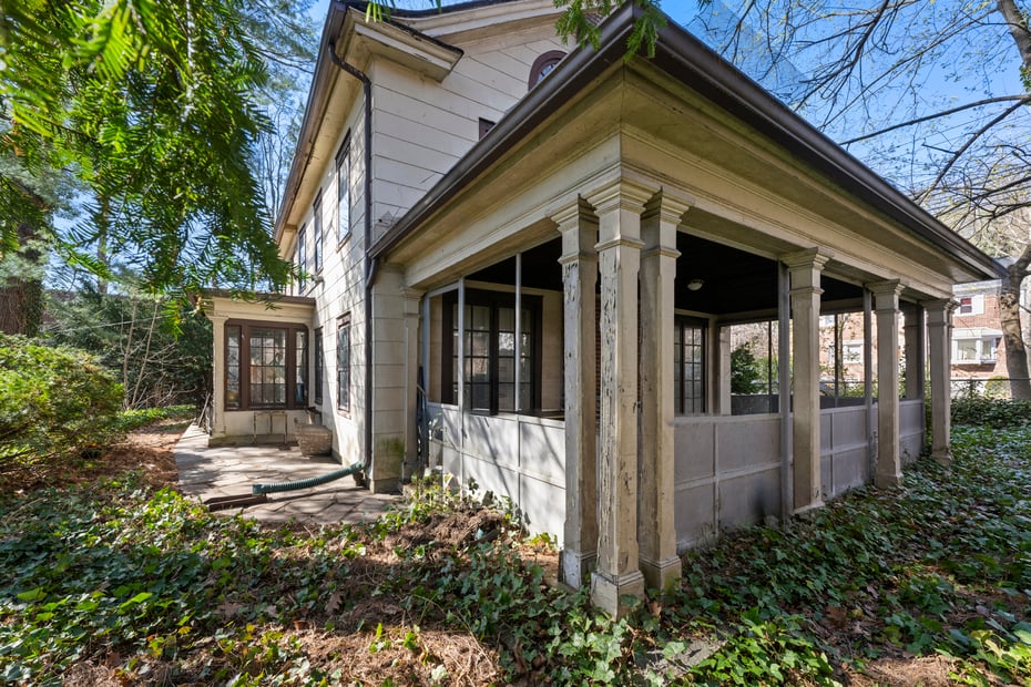 5122 Post Road Photo 9