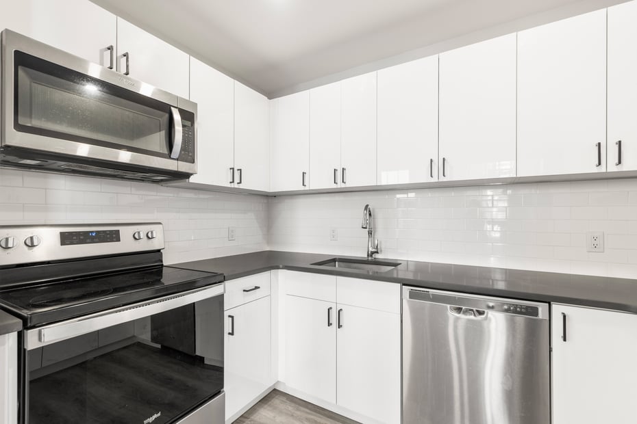 49 Beekman Avenue  #1 Photo 5