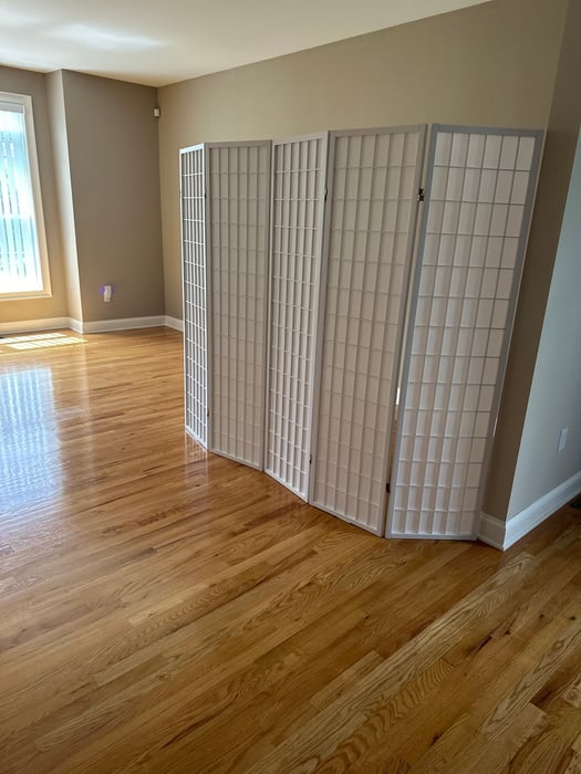 546 White Plains Road Photo 12