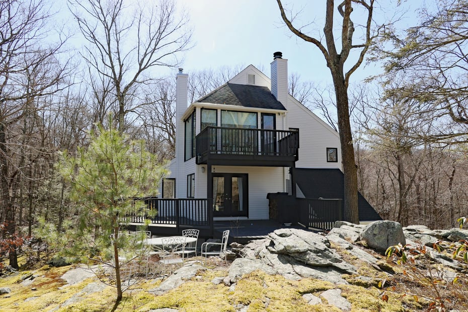 24 Deepwood Road Photo 1