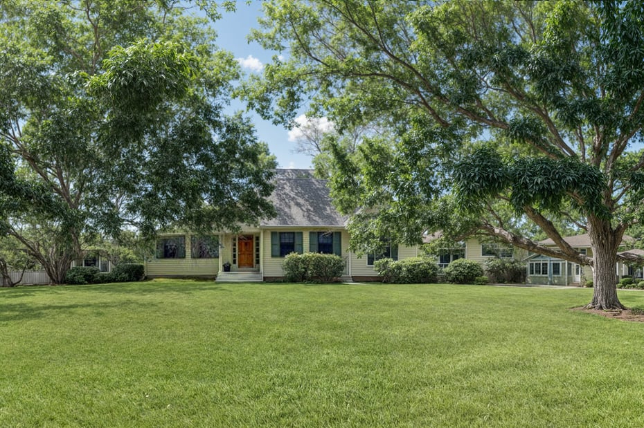 13 Taber Road Photo 1