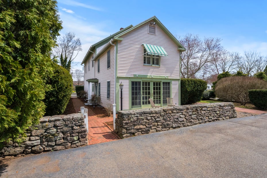 60 Lyme Street Photo 21