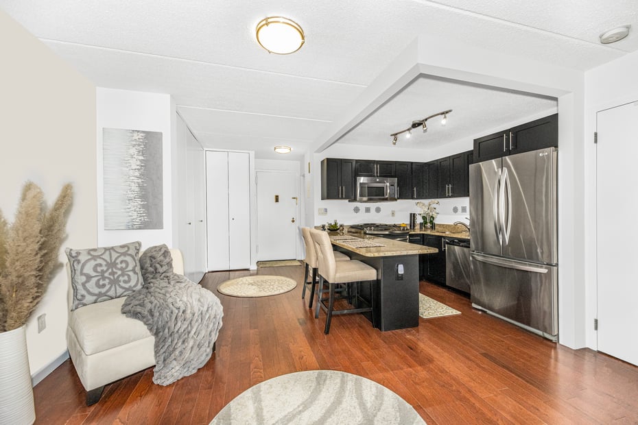 1155 Warburton Avenue  #11Y Photo 3