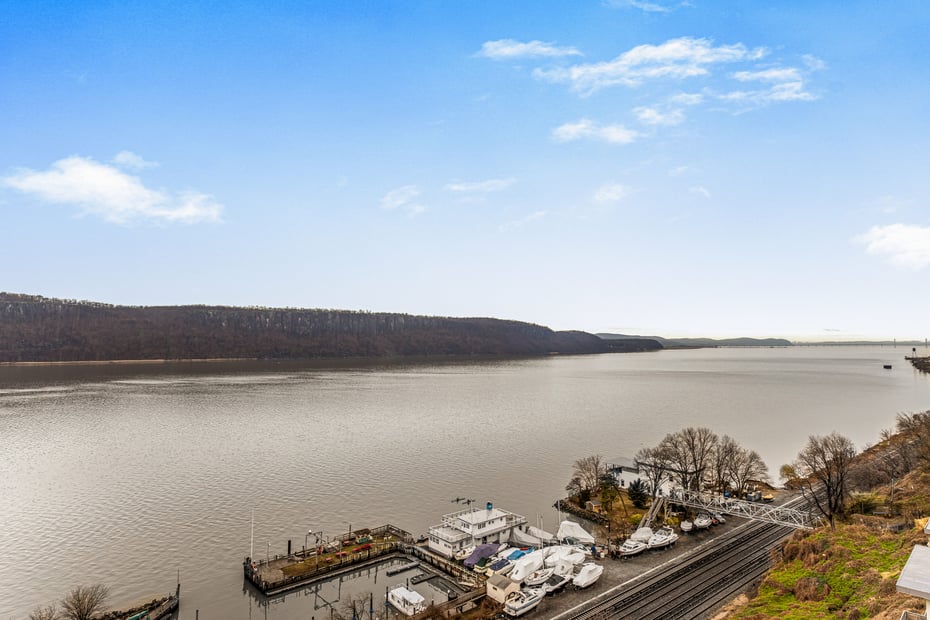 1155 Warburton Avenue  #11Y Photo 7