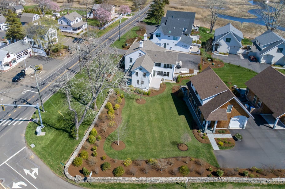 908 Boston Post Road Photo 6