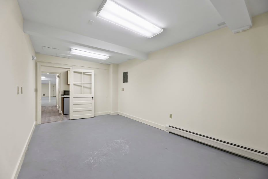 14 Pine St Photo 20