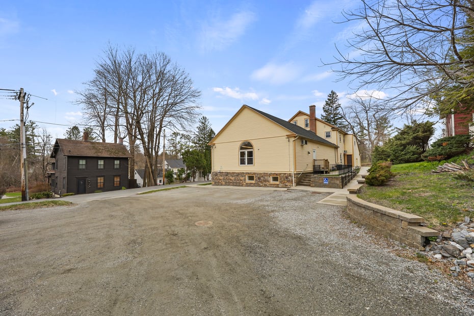 14 Pine St Photo 25
