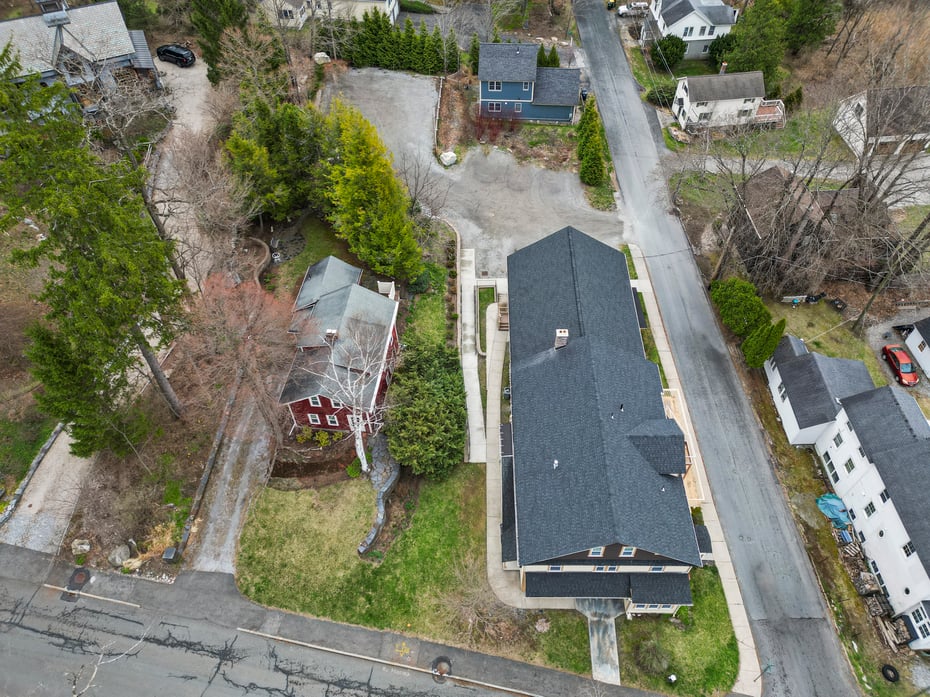 14 Pine St Photo 28