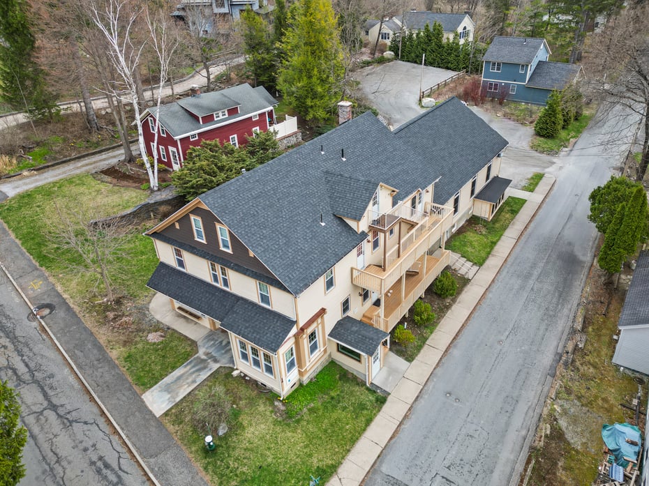 14 Pine St Photo 35
