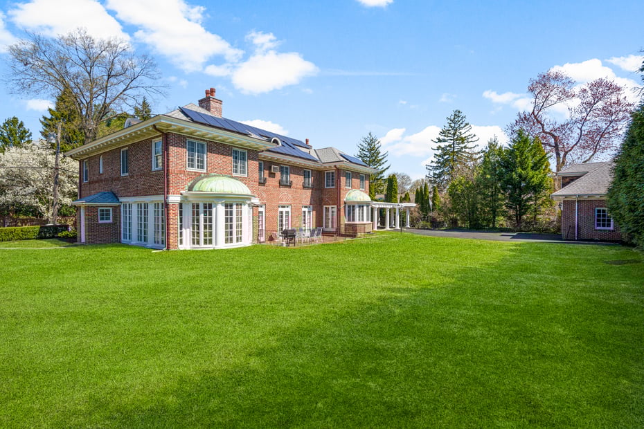 4610 Boston Post Road Photo 29