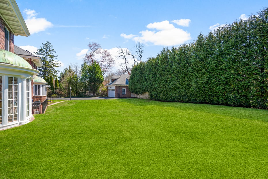 4610 Boston Post Road Photo 28