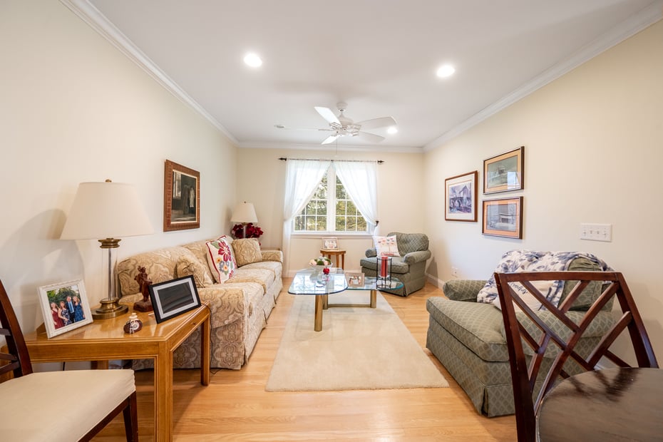2 Greenview Road Photo 11