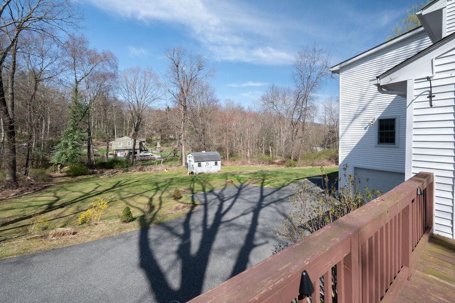 2 Greenview Road Photo 33