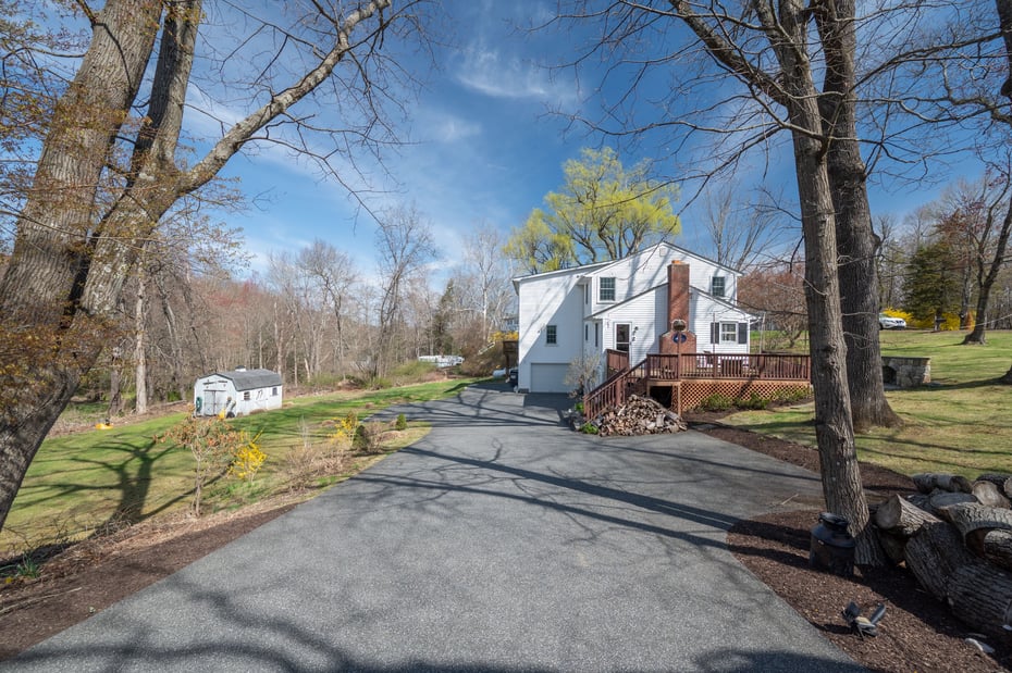 2 Greenview Road Photo 34