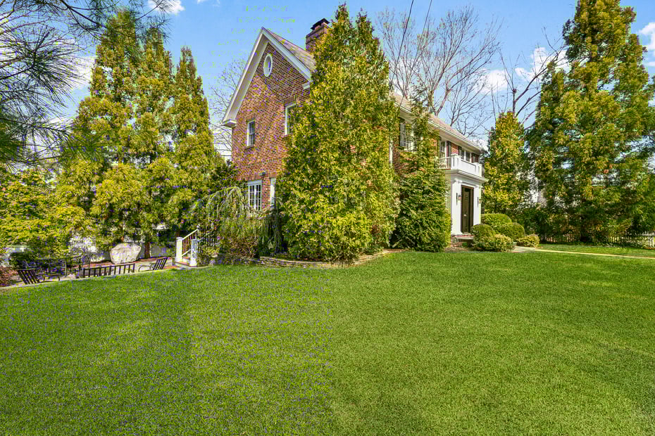 16 Locust Avenue Photo 26