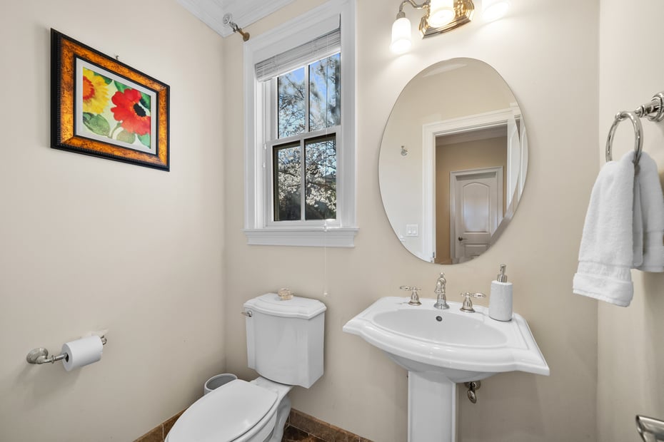 10 Sylvia Avenue Photo 25