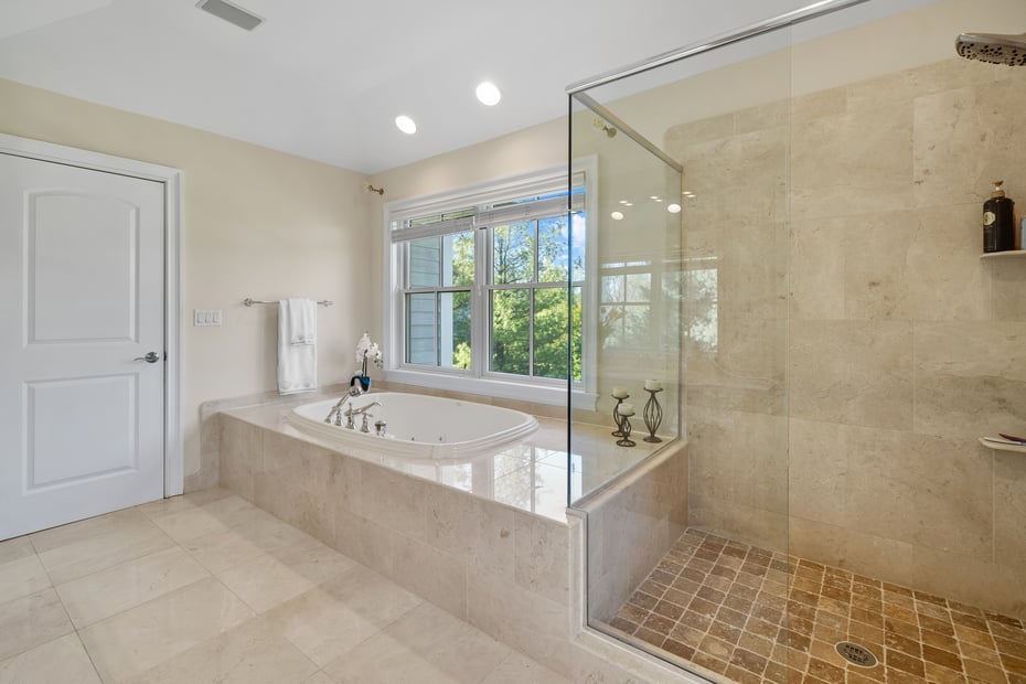 10 Sylvia Avenue Photo 30