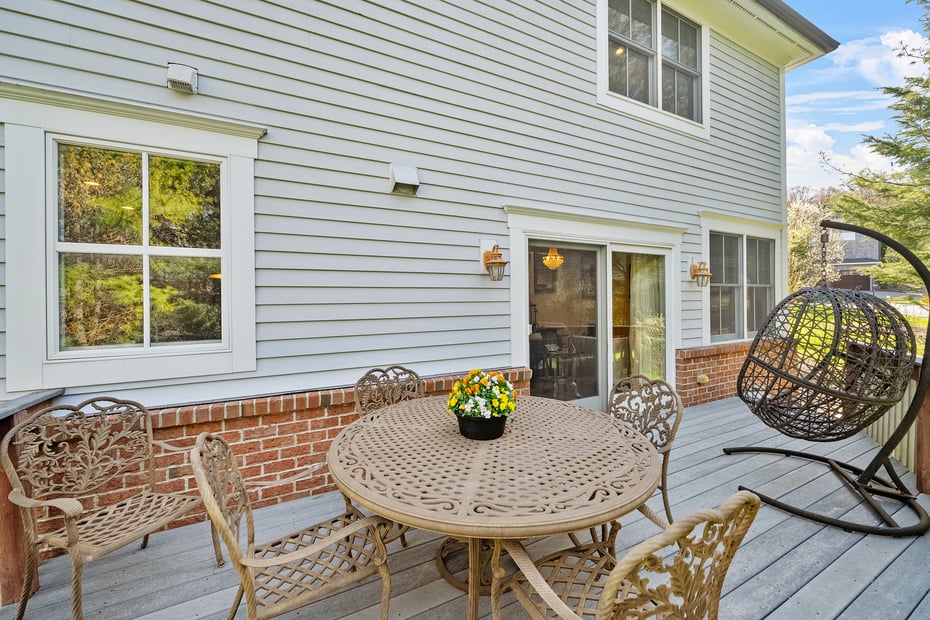 10 Sylvia Avenue Photo 37