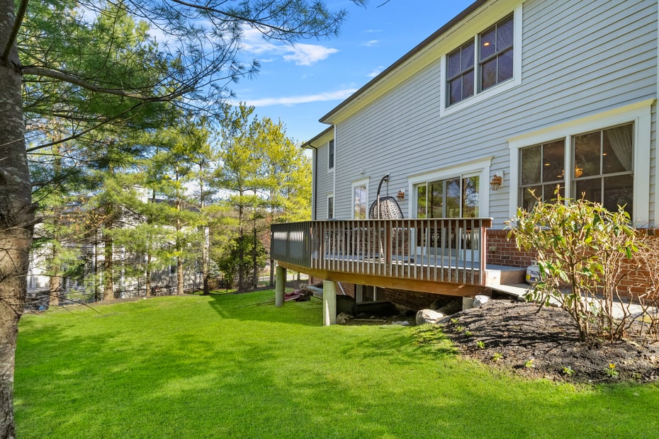10 Sylvia Avenue Photo 43