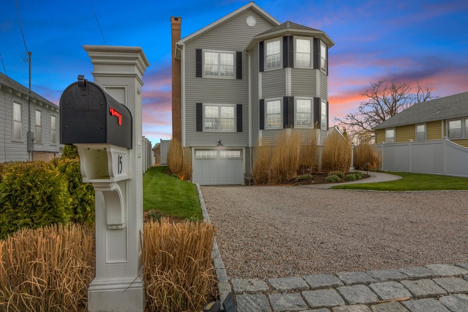 15 Buckingham Avenue Photo 3