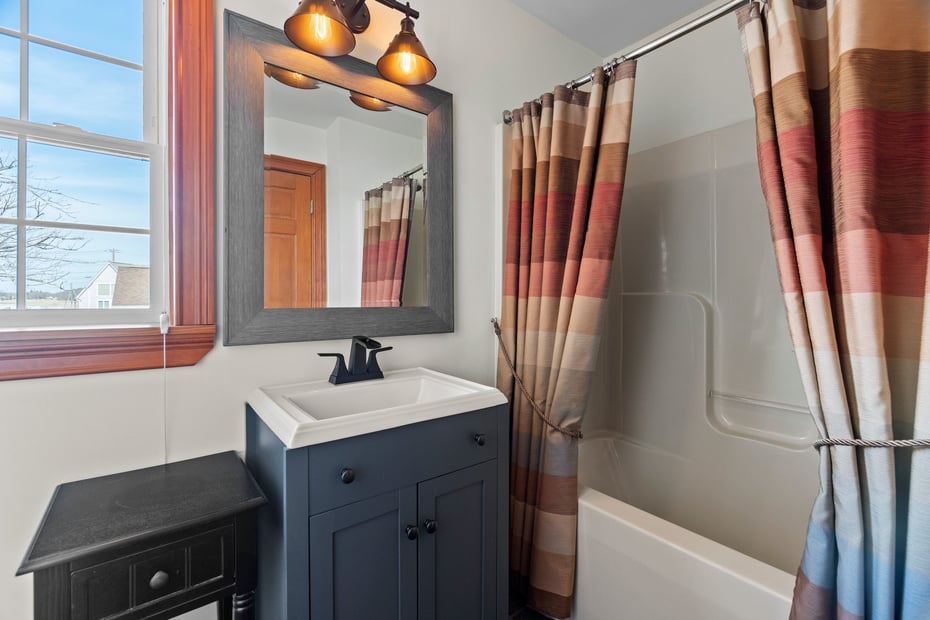 15 Buckingham Avenue Photo 18