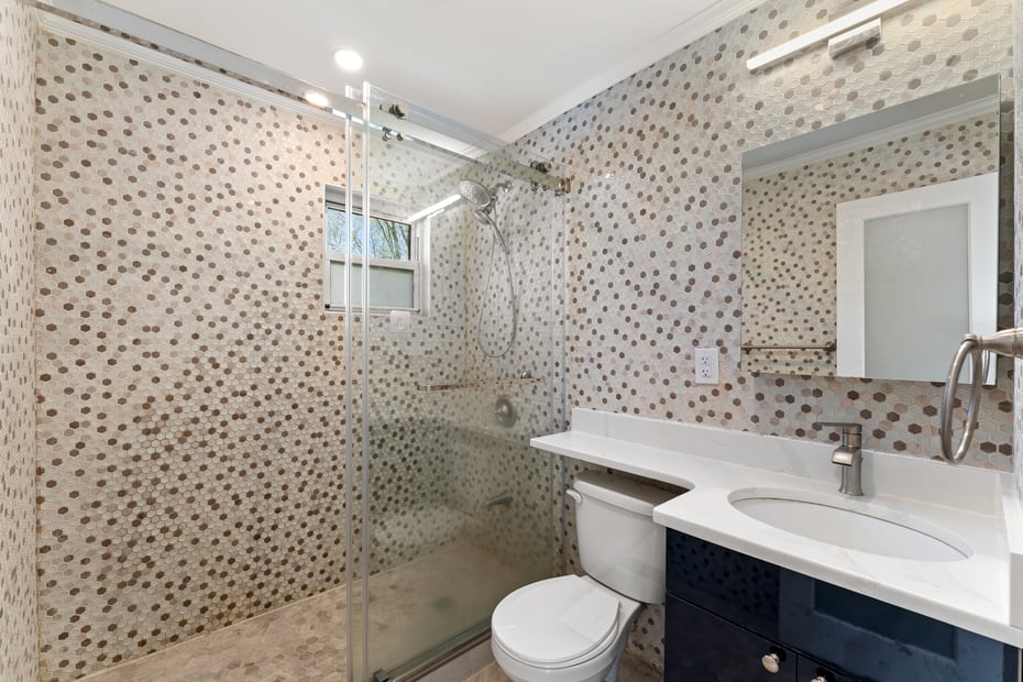 215 Benedict Avenue Photo 11