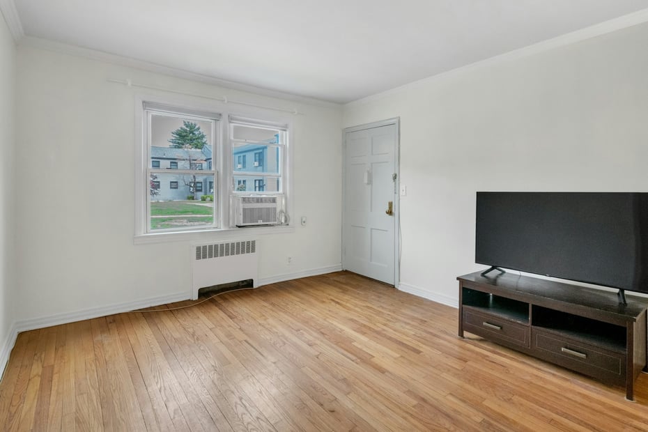 14 Tappan Landing  #52D Photo 8