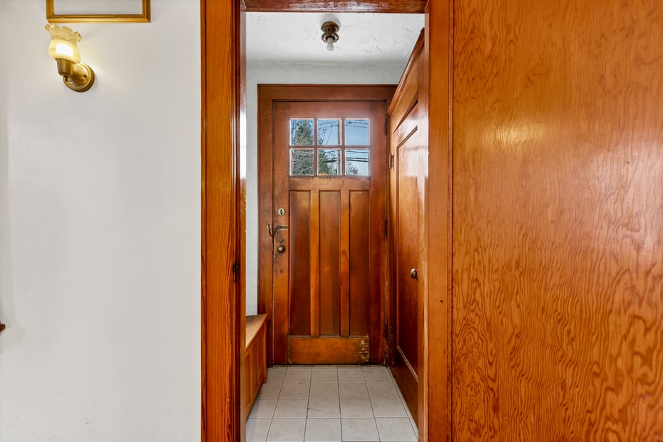 153 Thames Street Photo 4