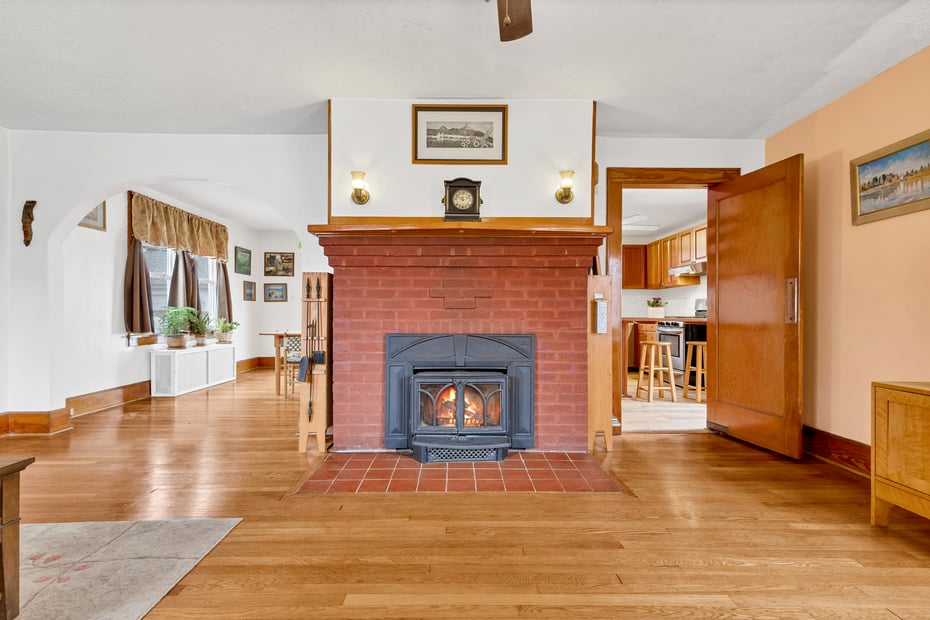 153 Thames Street Photo 10