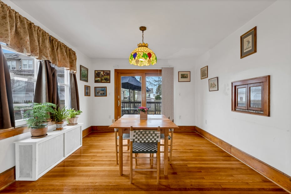 153 Thames Street Photo 12
