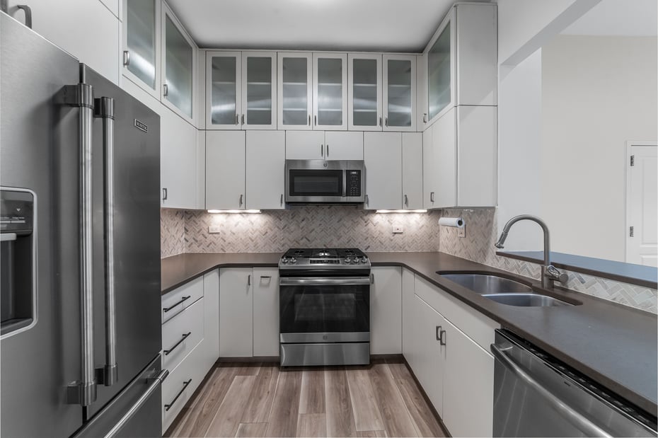 1 Scarsdale Road  #411 Photo 4