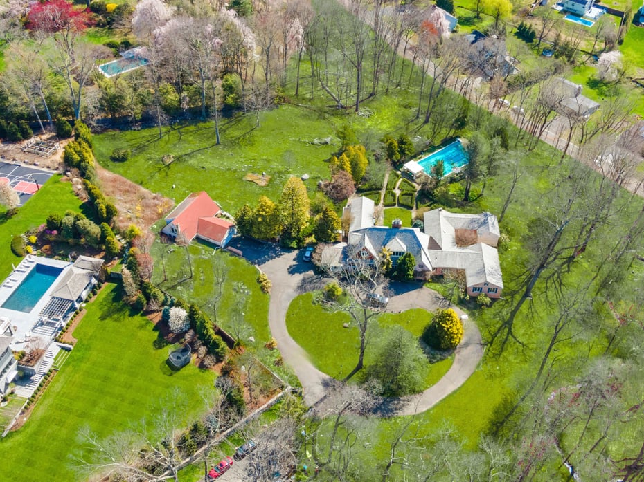37 Green Acre Lane Photo 2