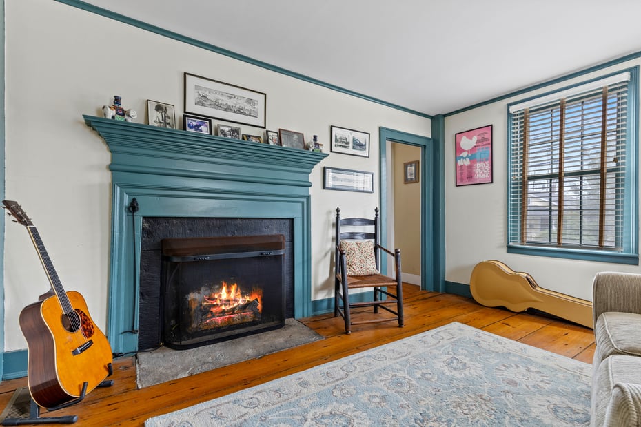 42 New London Road Photo 16