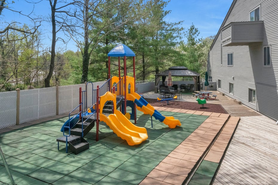 60 Waterside Close Photo 35