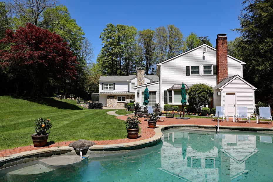 463 North Salem Road Photo 3
