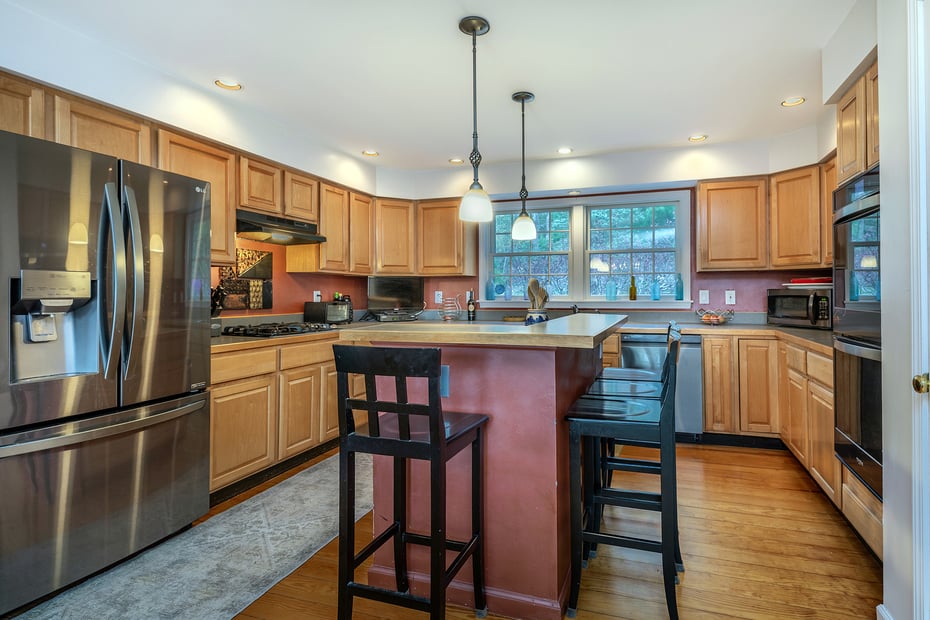 25 Spruce Drive Photo 7