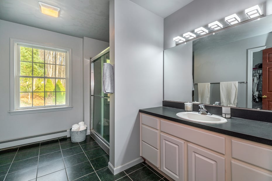 25 Spruce Drive Photo 14