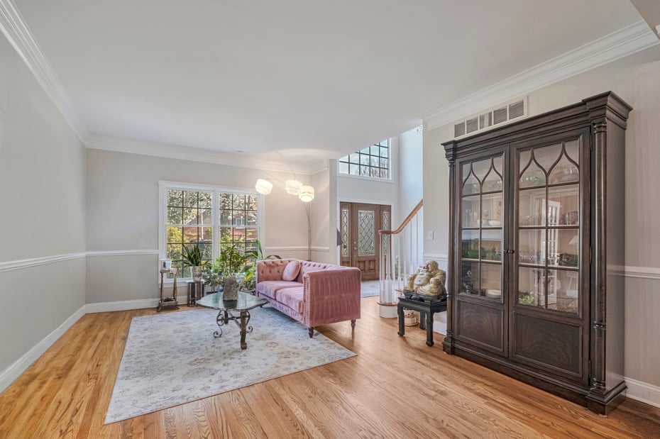 30 Sheldon Street Photo 8