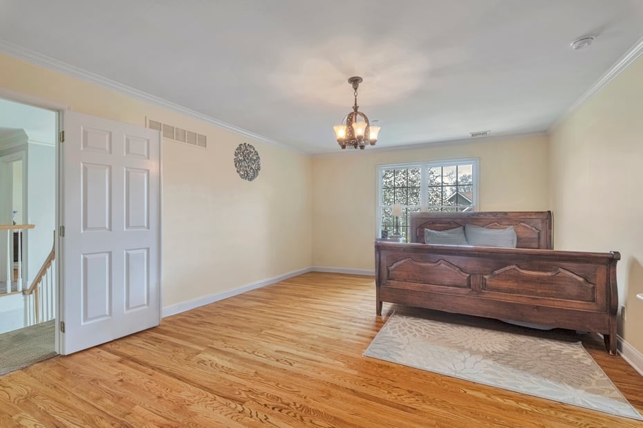 30 Sheldon Street Photo 26