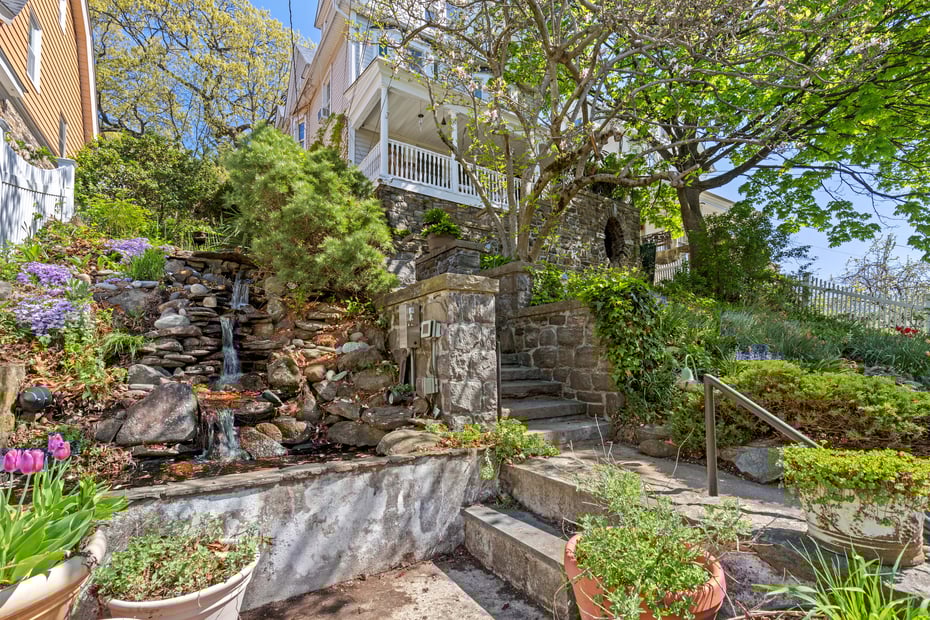 15 Wendover Road Photo 2