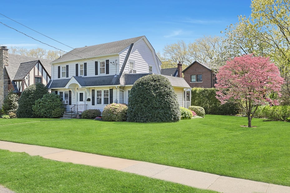 251 Crestwood Avenue Photo 32