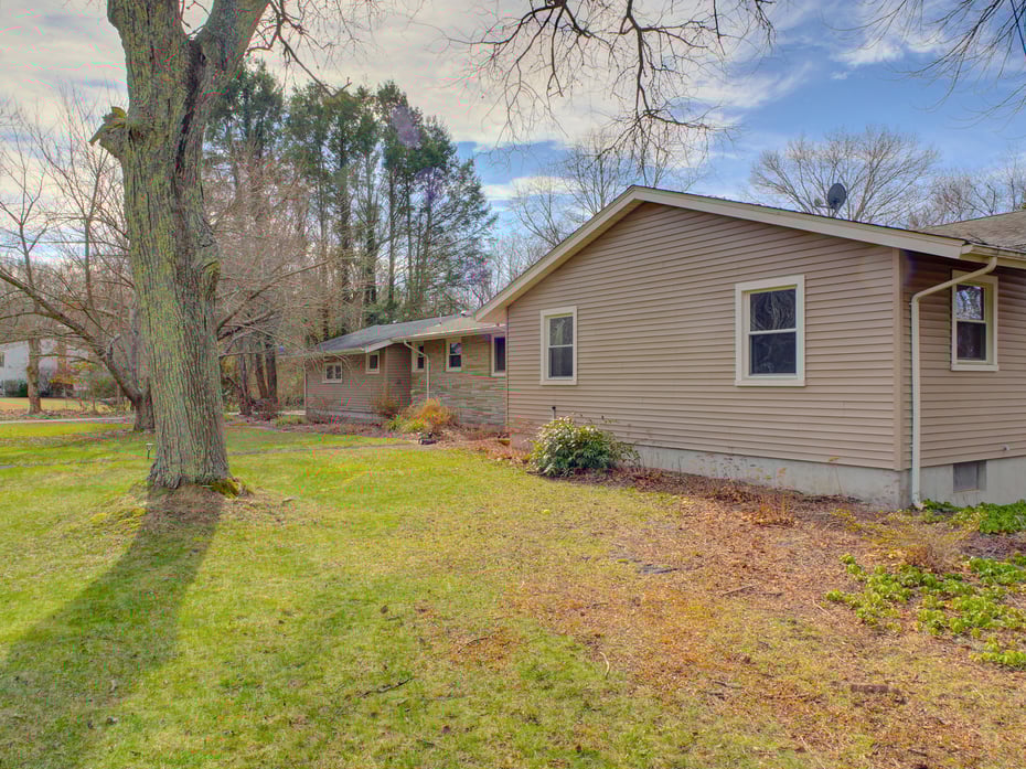 35 Woodridge Circle Photo 9