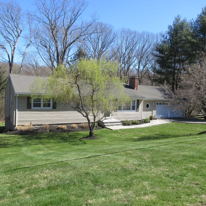 56 Woods Grove Road Photo 1